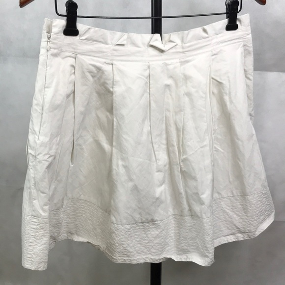 Bebe - Picture 2 of 3